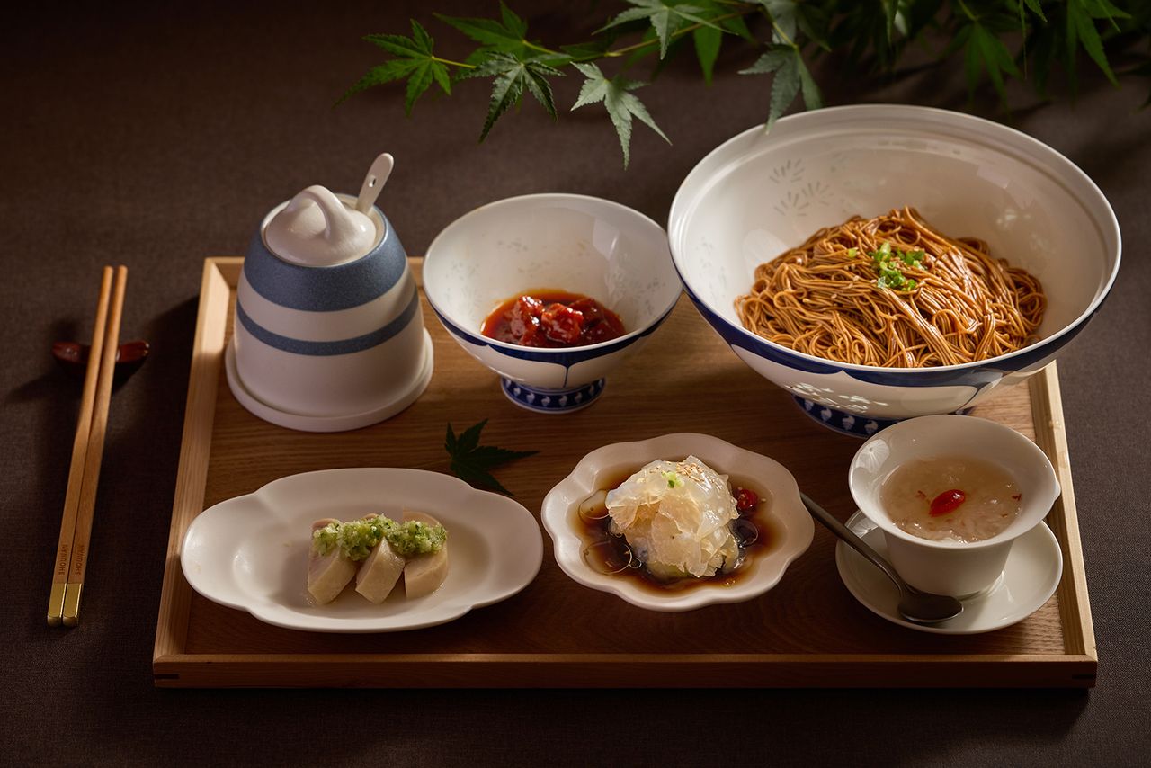 平日ランチセット・8種セットから選択可能    （全5品）