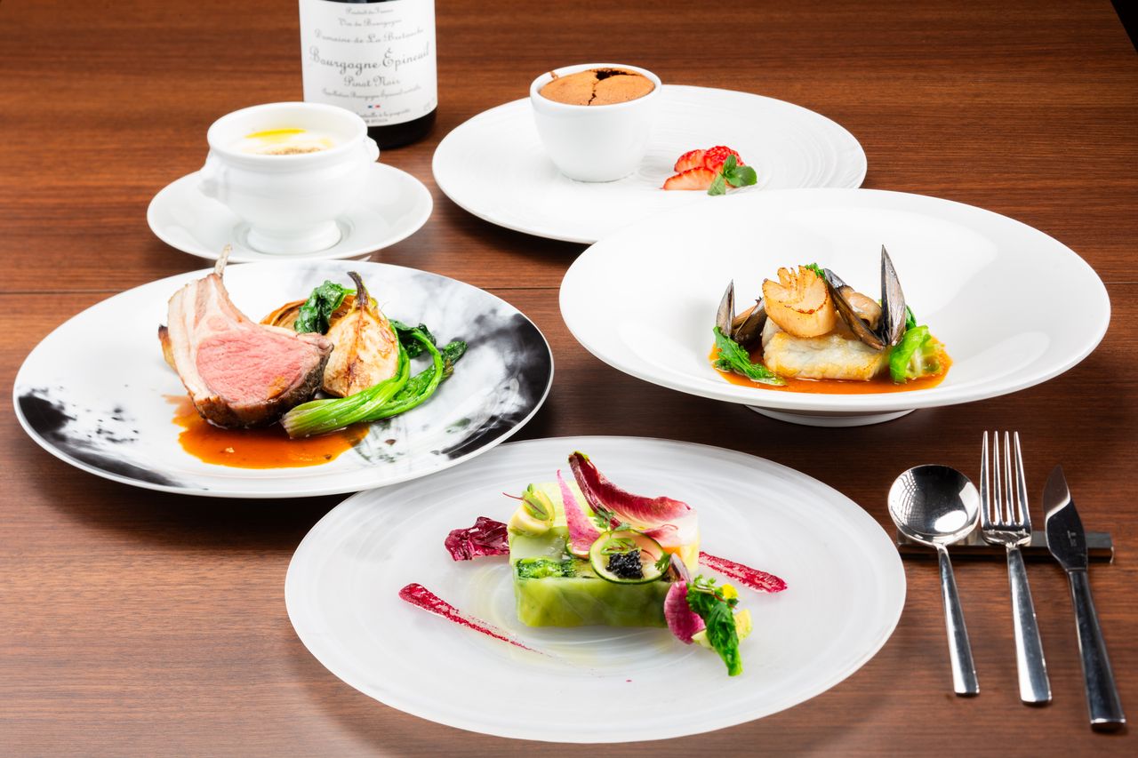 Specialitè Toast drink included (sparkling, non-alcoholic)