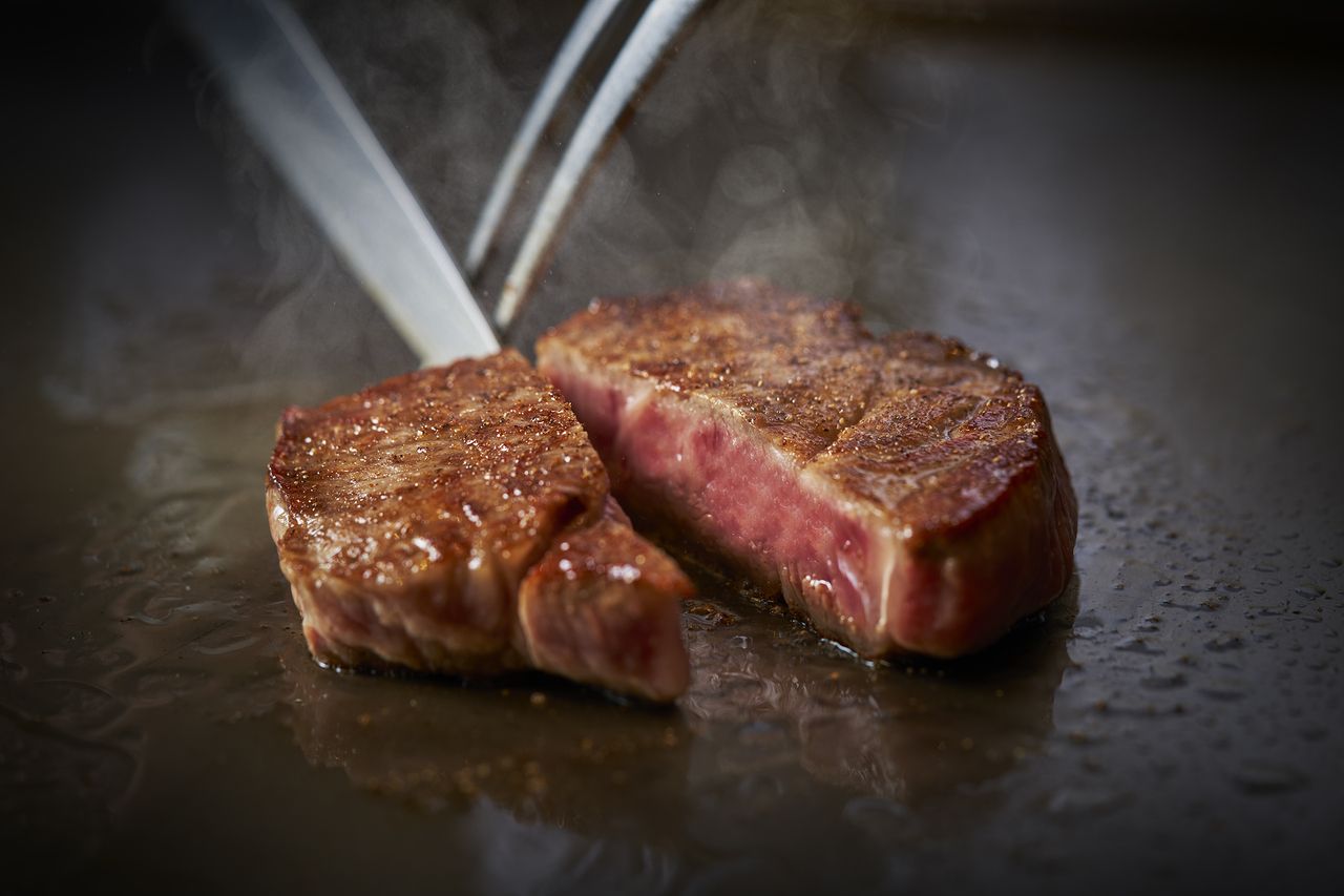 Dinner to enjoy Tajima Ota beef and Winter flavours