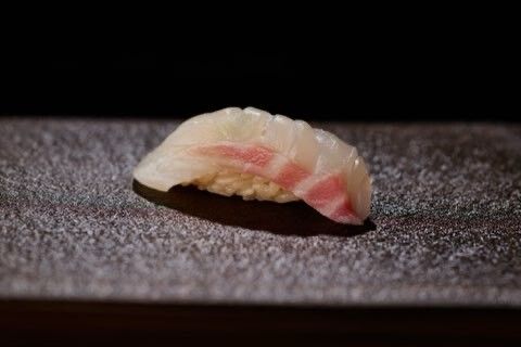 【ランチ】週末13時15分限定《テーブル席 》おまかせ(17品程度)