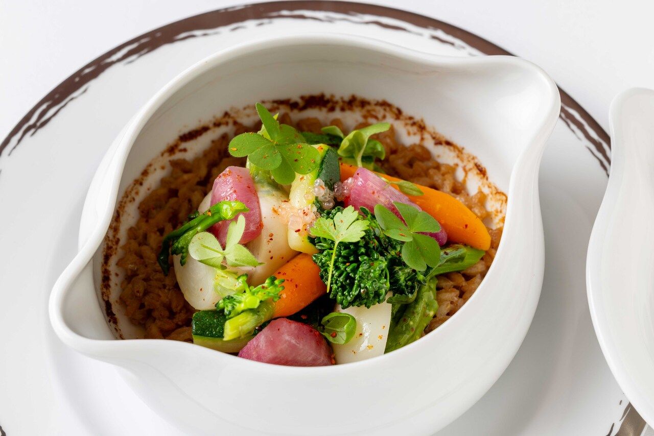 オープニングオファー  12月9日～1月31日【ランチコース 4皿】前菜2皿+メイン+デザート