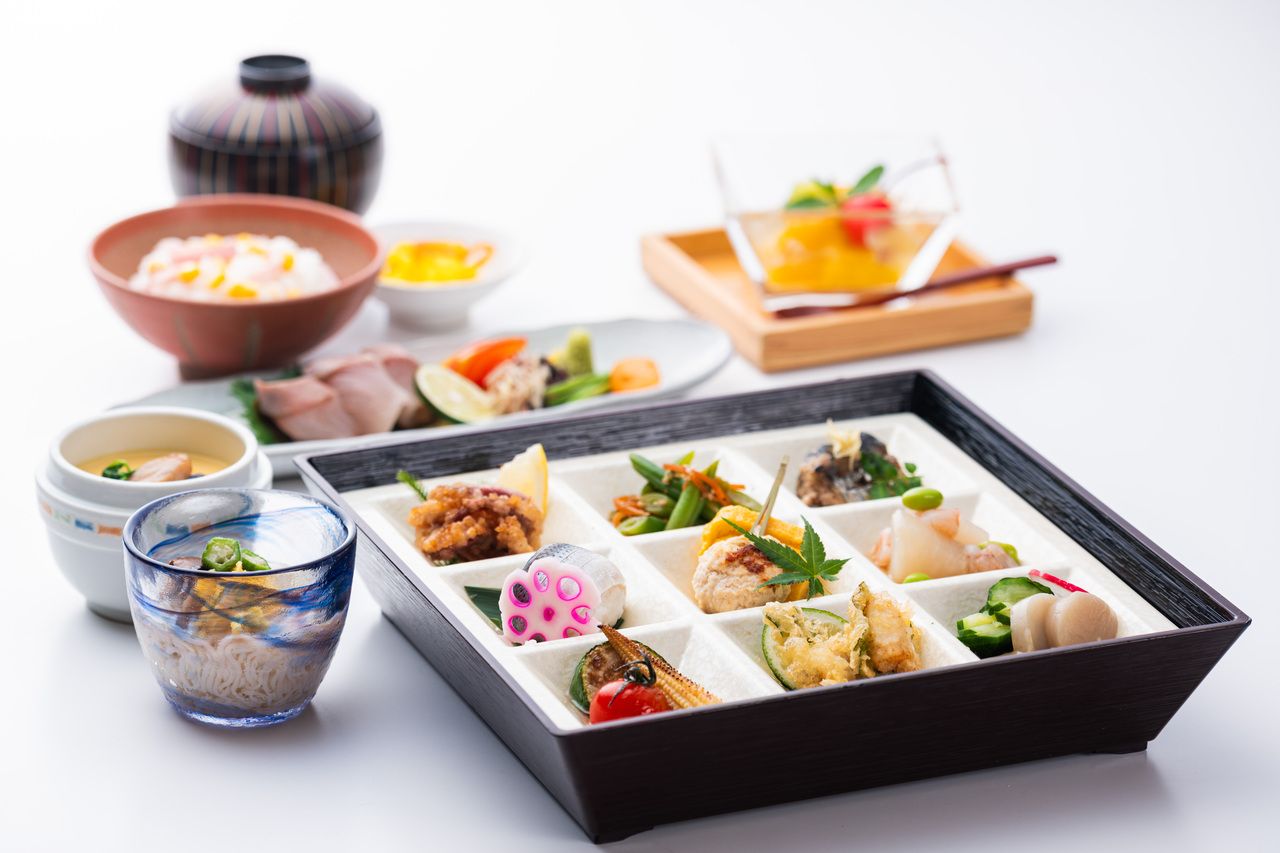 Enjoy seasonal Shimonoseki cuisine at reasonable prices [Monthly special meal]
