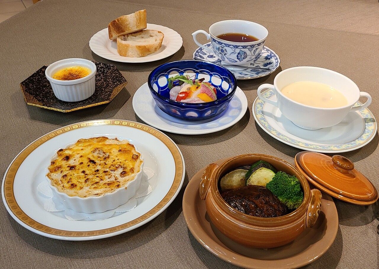 Party course (main dish and seasonal gratin)