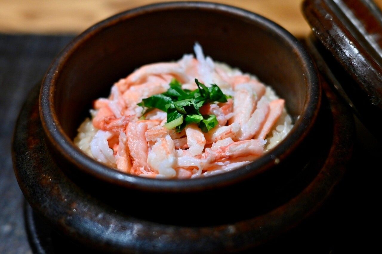 [Miyabi Course] Seasonal small hotpot and earthenware pot rice