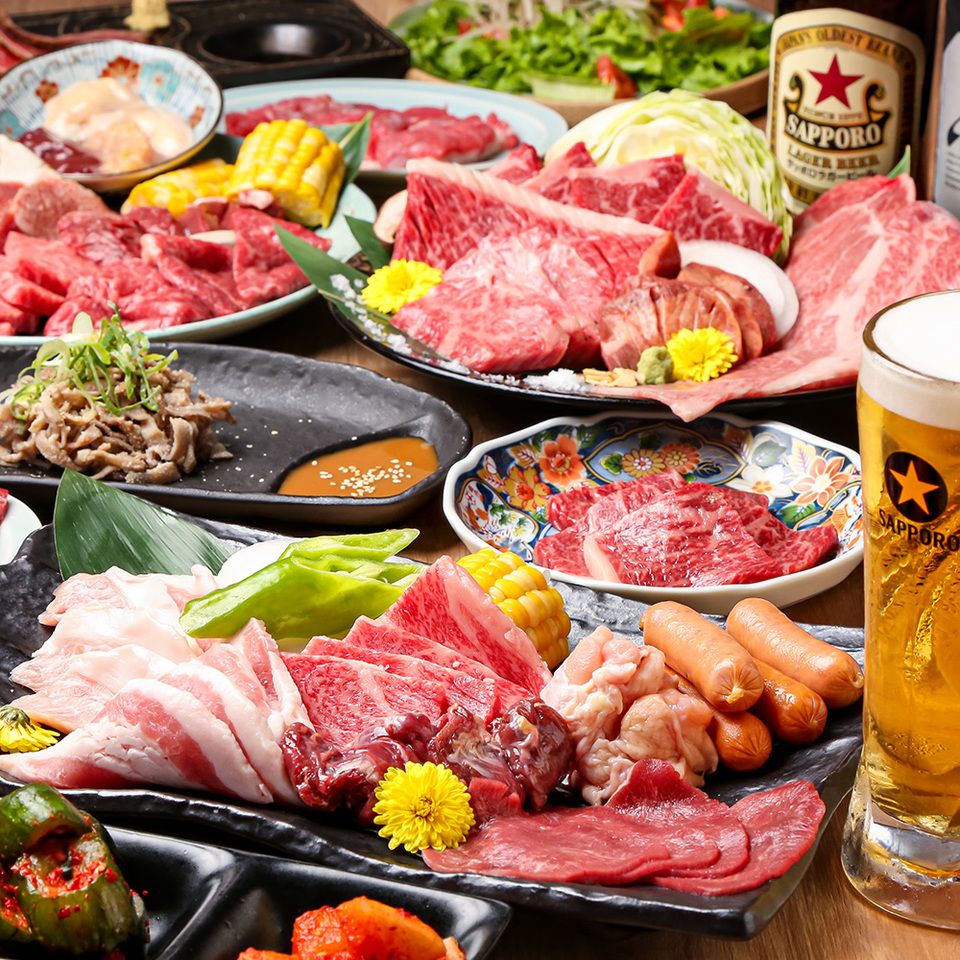 [Weekdays only] A course menu featuring four types of domestically produced grilled meat, skirt steak, raw omasum, and other dishes that go perfectly with alcohol ◎ 3,000 yen