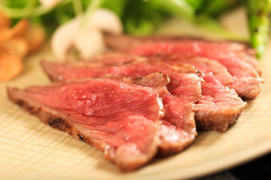 旬の食材を使用した８品のおまかせコース