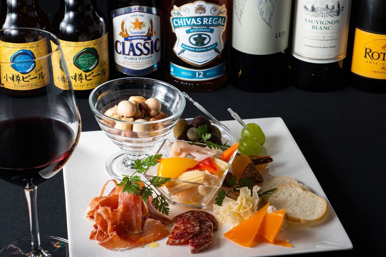 〈2次会プラン〉90分飲み放題＋おつまみ付き