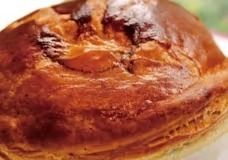 Mediterranean‑Style Christmas Lunch — Pot‑Pie Course: 4 courses including fresh pasta and your choice of pot‑baked pie