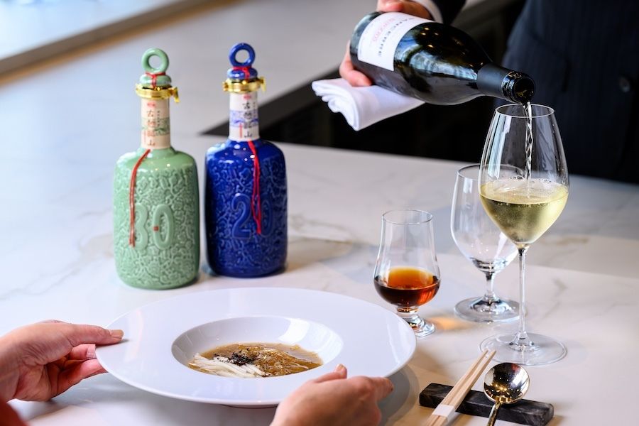 【ペアリング付き料理長おすすめランチコース】スペシャリテ「フカヒレ上海風煮込み」、「東坡肉（豚の角煮）」などを堪能する逸品プラン全6品＋ペアリング《ご予約特典》特製デザート、料理長厳選の中国茶