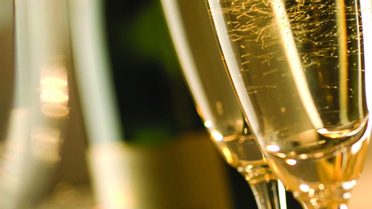 【Option】Glass of Sparkling Wine 