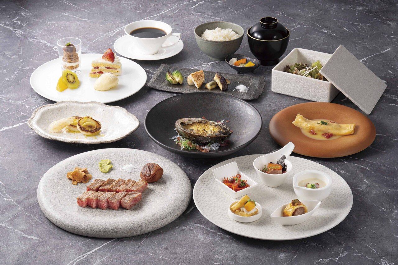 [Heki] A5-rank beef and fresh abalone teppanyaki full course, 11 dishes in total