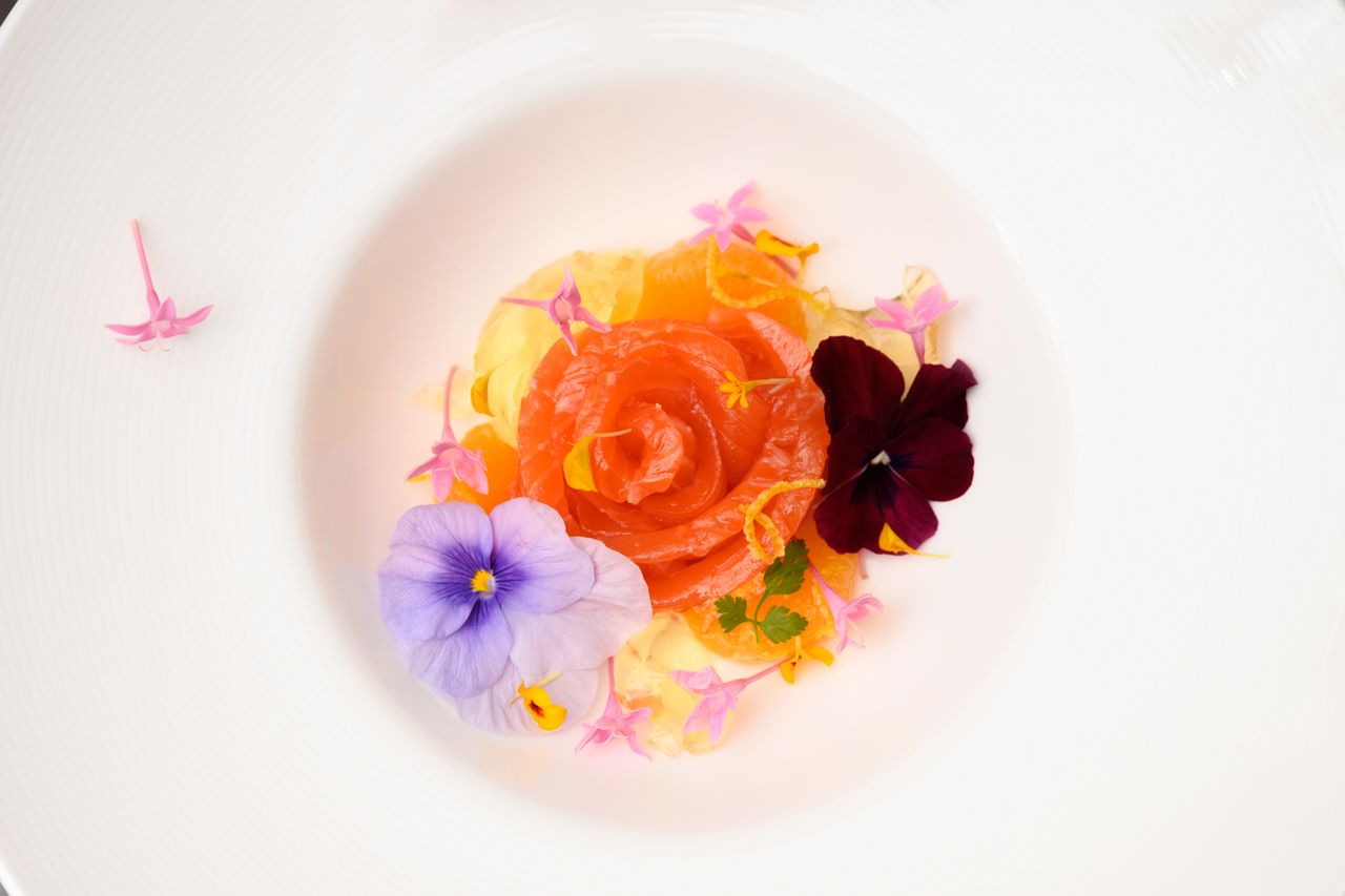 1/7～2/28ランチ「セゾン」契約牧場国産牛フィレのグリエとオードブル、スープ、デザートなど全7品