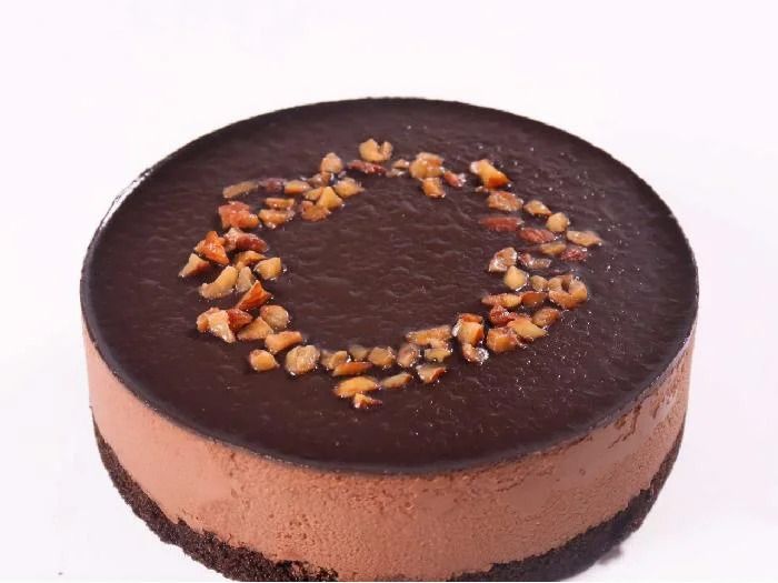 【Option】Belgian chocolate mousse cake size 4 (serves 3-4)