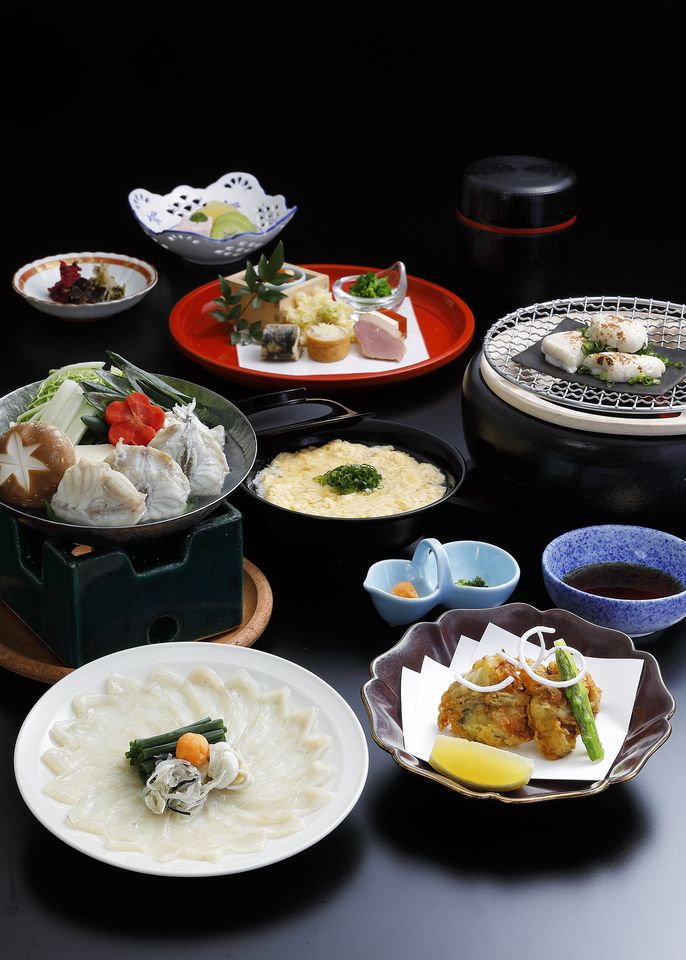 Limited-time offer: Shimonoseki Torafugu Kaiseki