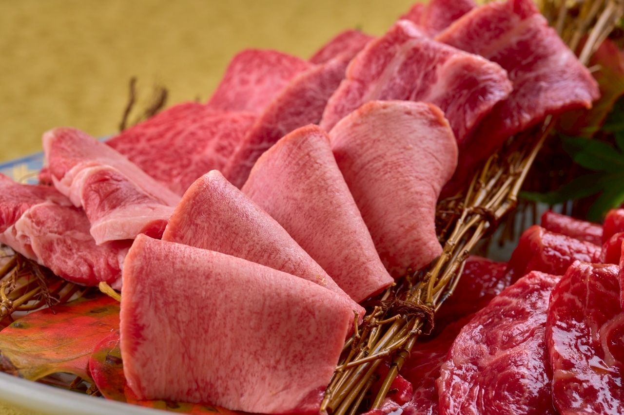 Lunch only: New Year's Eve [Today's Yakiniku Only Set PREMIUM] Today is Meat Day! We have prepared a set that you can enjoy on such a day. We have prepared 9 carefully selected yakiniku slices!