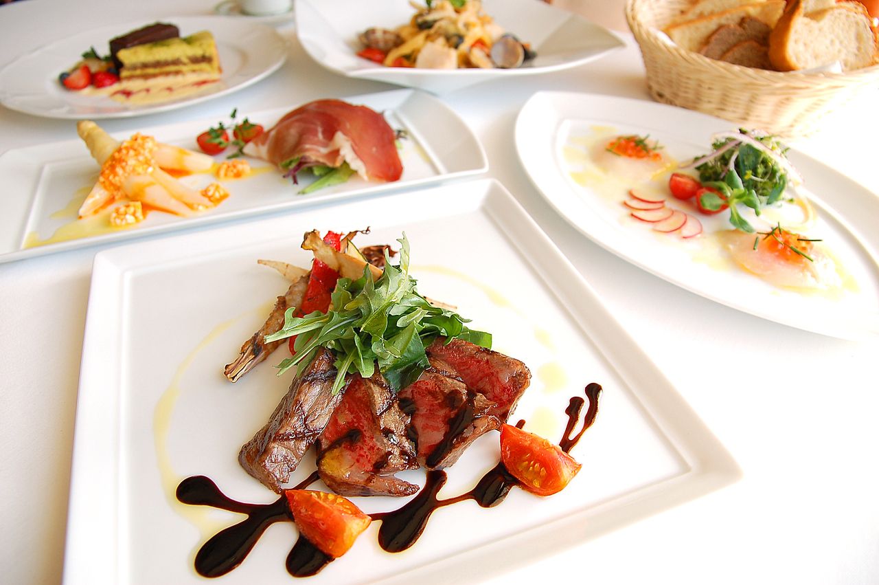 Lunch Course S — 5 items, ¥10,000