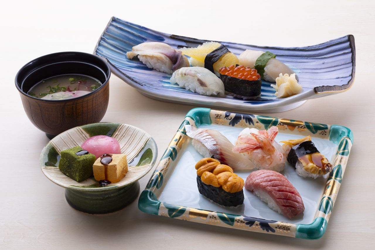 【冬季午餐】主厨精选握寿司（10貫）