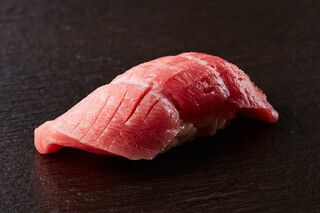 こんこんお任せコース！旨い鮨が食べたい！季節の肴と握りが存分に堪能出来る！