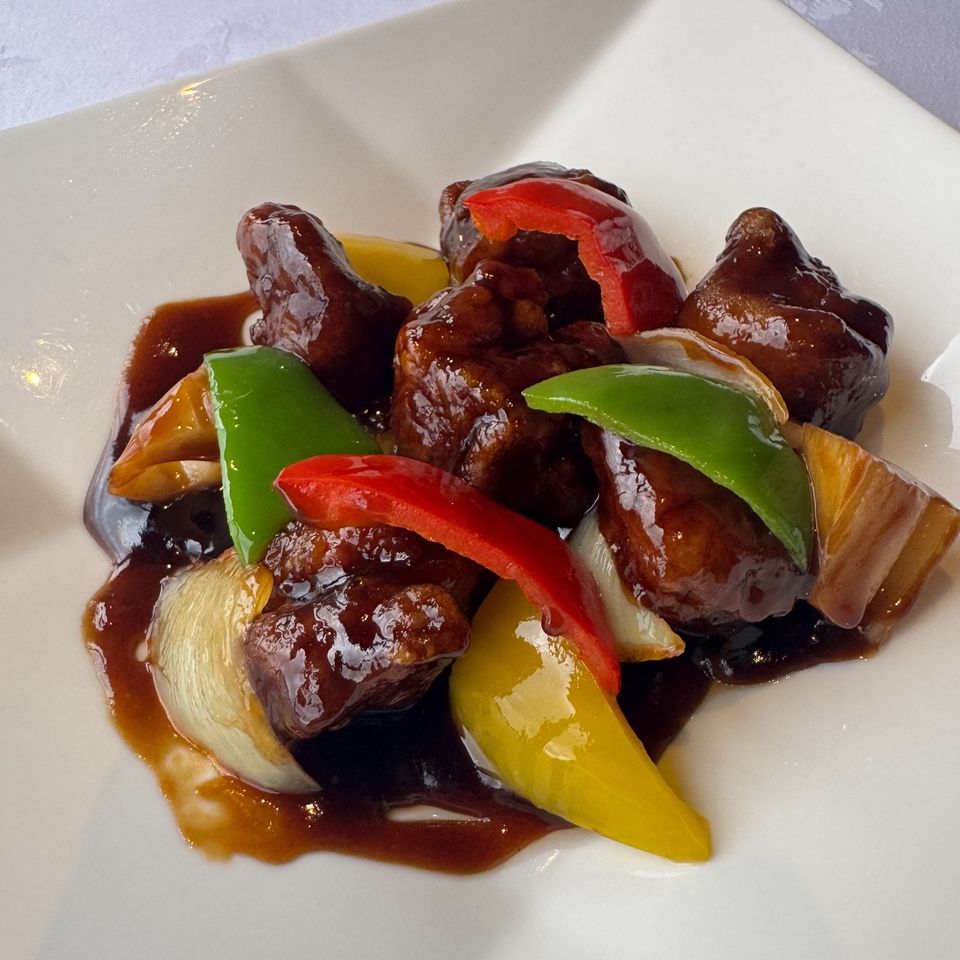 6-8月【夏宴会】黒酢酢豚・名物！担々麺入りコース／飲み放題付 6,000円