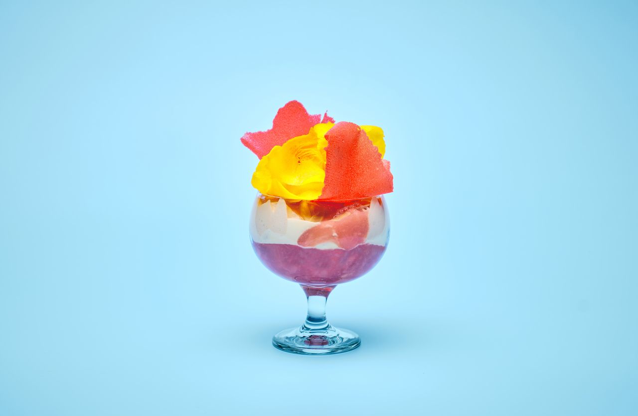 Peach parfait