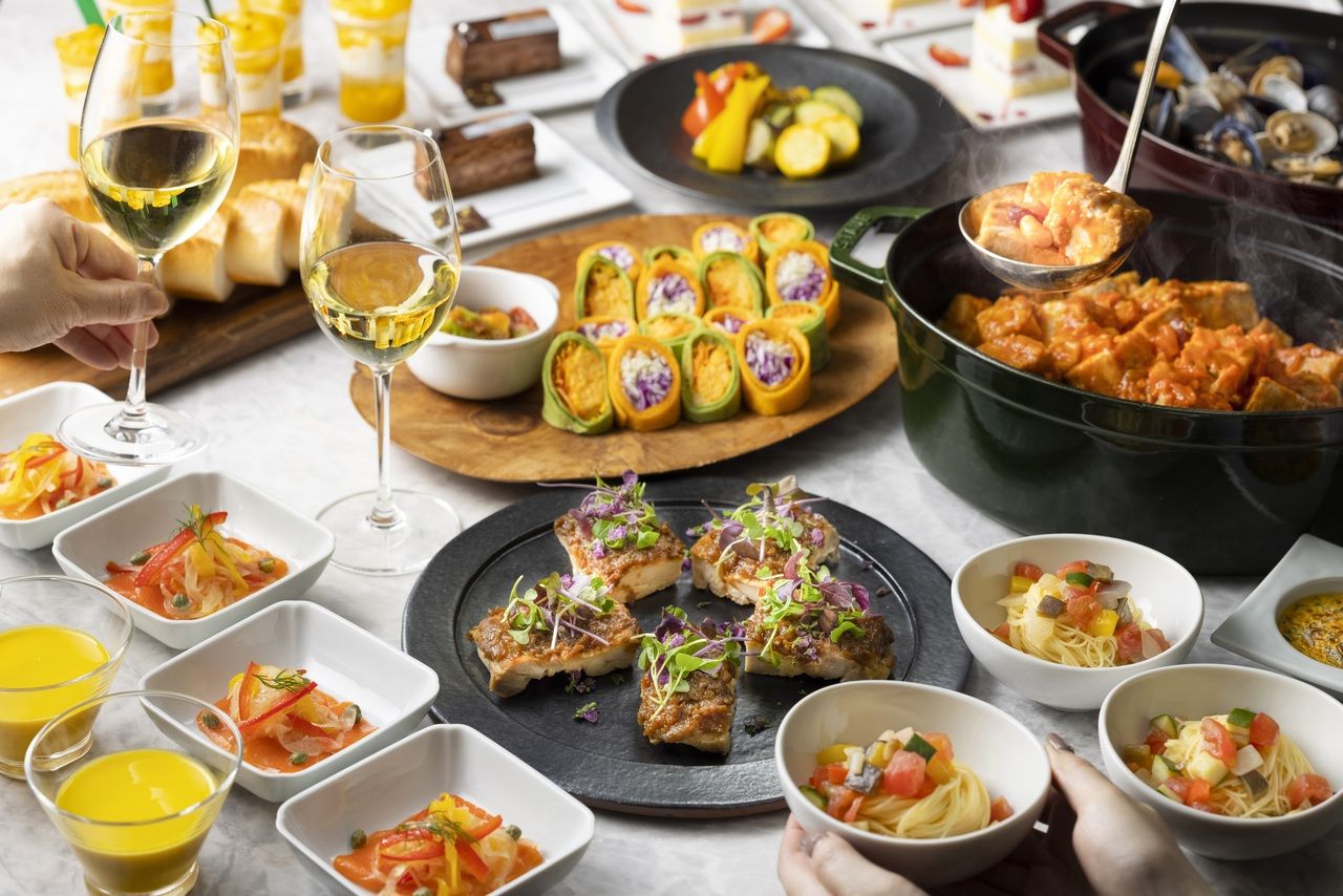 Buffet de Saison 夏～Summer～ランチ＆ディナーブッフェ（土日祝）　旬を味わう、夏の贅沢ブッフェ