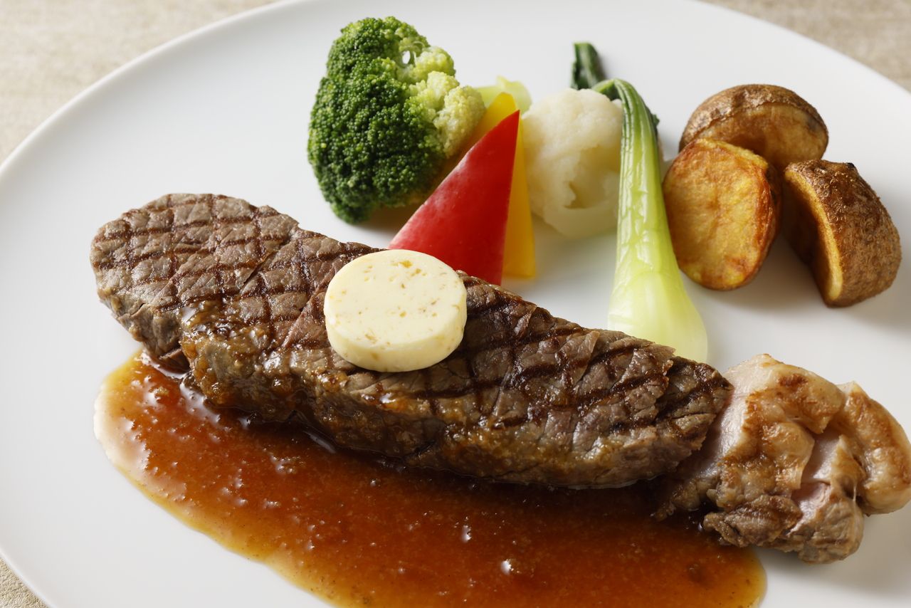 国産牛ステーキセット（ランチ）【WEB特典乾杯1ドリンク付き】