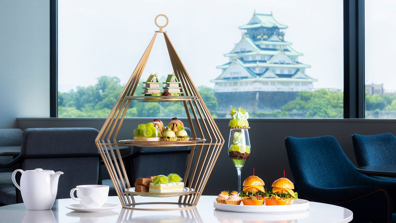 Castle Afternoon Tea with Chestnuts and Muscat