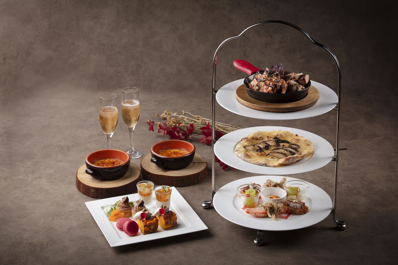 【Terrace Seating】 Autumn Skillet & Savory Afternoon Tea