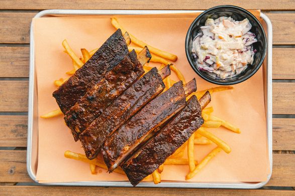 Easy Course ★ A plan featuring 4 dishes in total including a main BBQ combo plate, plus 1 drink!