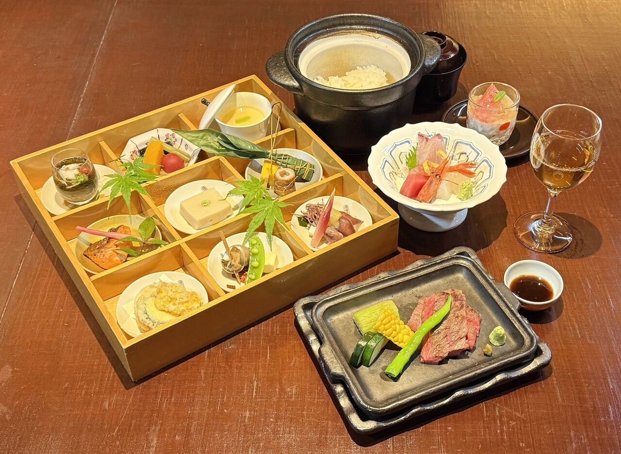 【乾杯スパークリング付き】九つの彩りと選べる美食会席