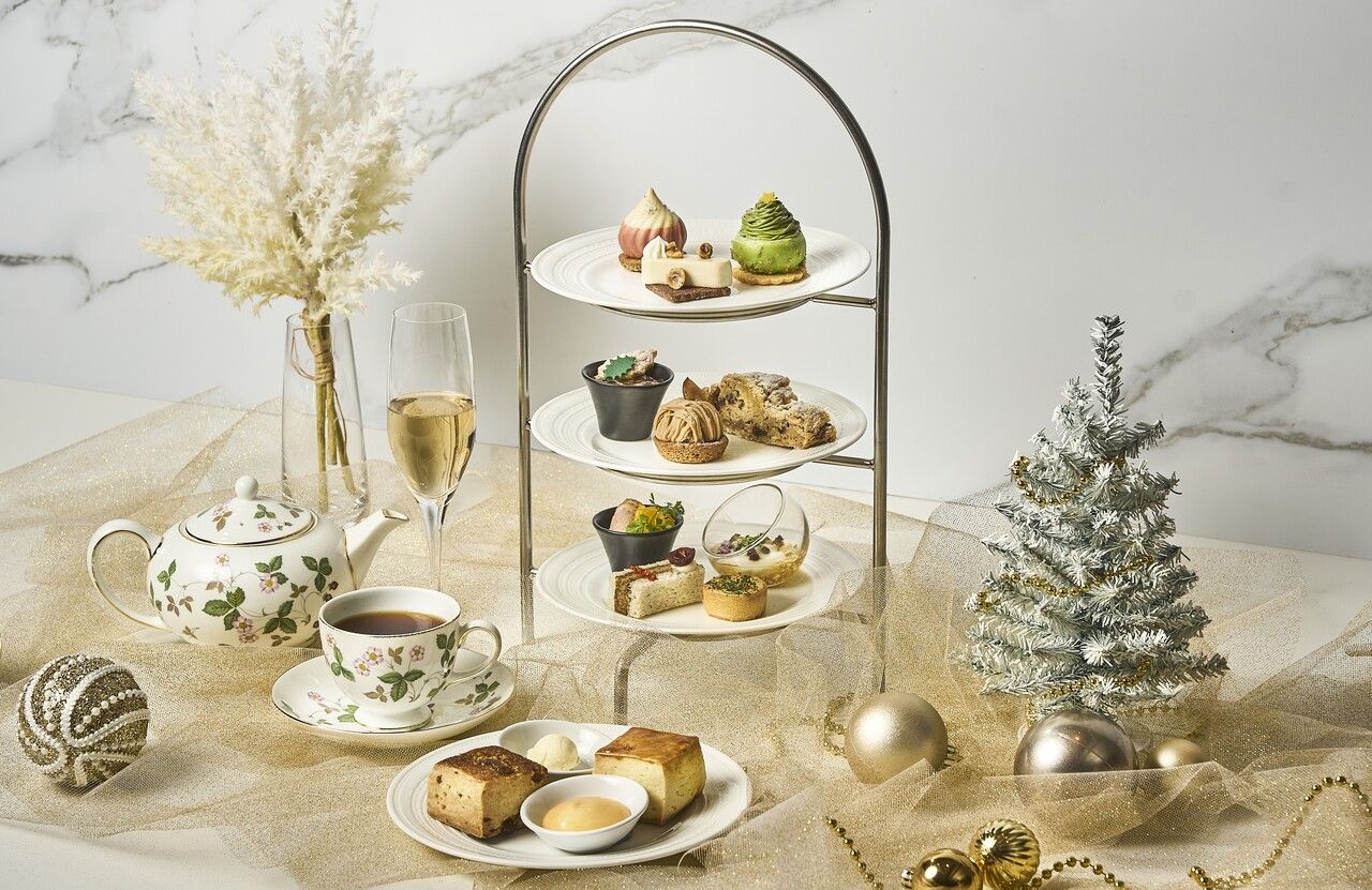 Christmas Afternoon Tea with Burberry Beauty