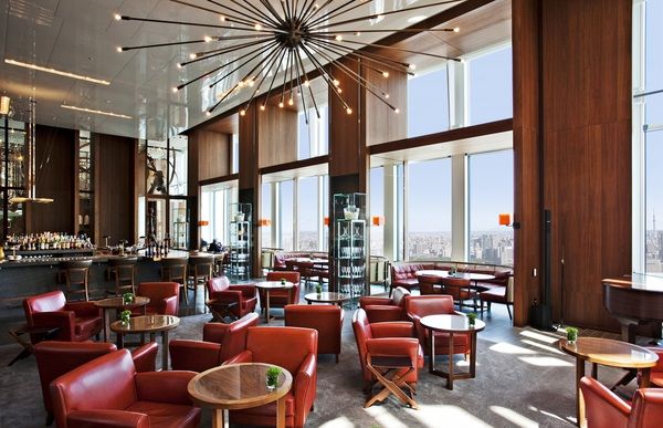 ラウンジ＆バー