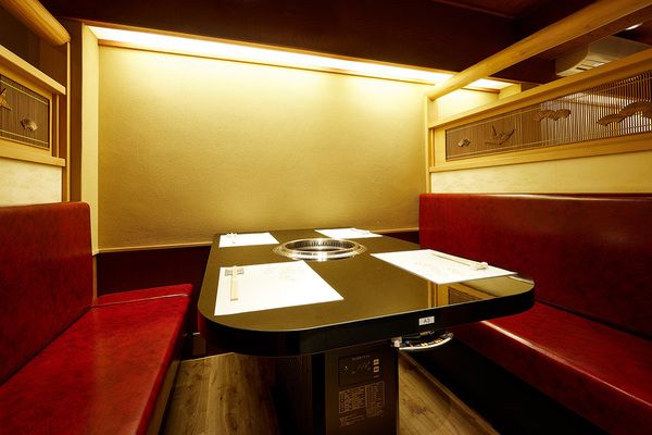 Table seating
