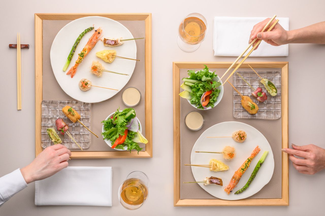 フランス料理 top-about.png