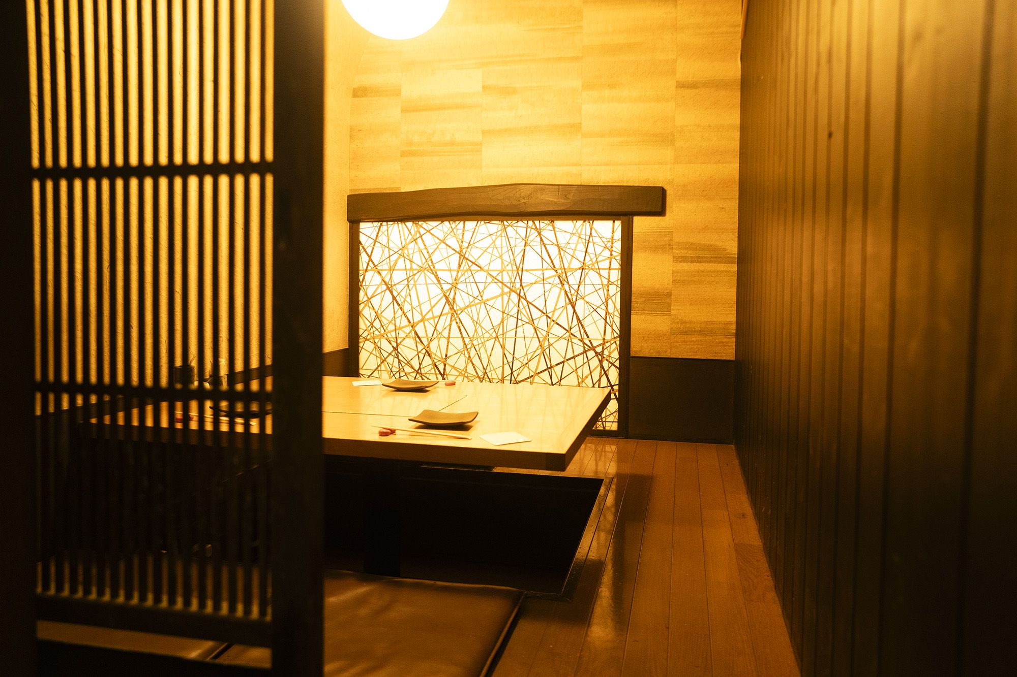 とり神楽 淀屋橋店 - Restaurant Guide - TableCheck