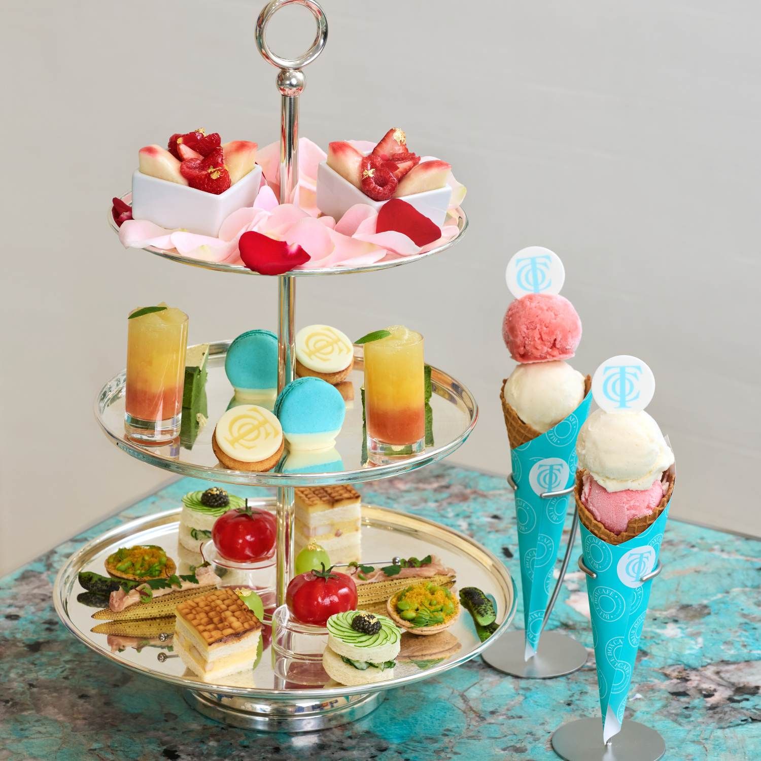 Tiffany Blue Box Café - Restaurant Guide - TableCheck
